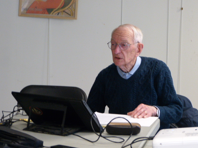 Jean-Pierre COUTARD au cours de sa conférence.